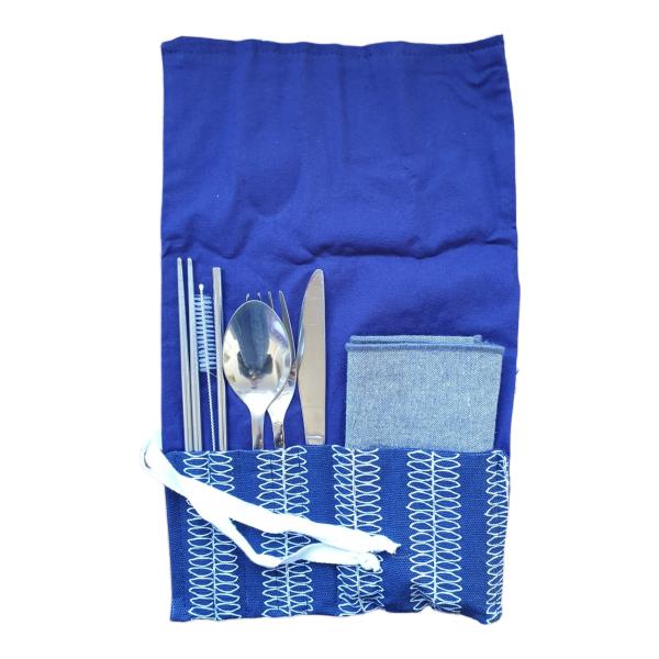 Full set of cutlery in a fold up pouch